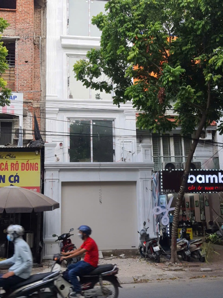 Thi Công Trọn Gói M&E Daikin Nhà Phố Thương Mại Tân Cổ Điển - Tư vấn thiết kế và thi công hệ thống điều hòa giấu trần nối ống gió kết hợp cửa gió nghệ thuật cho nhà phố 4 tầng